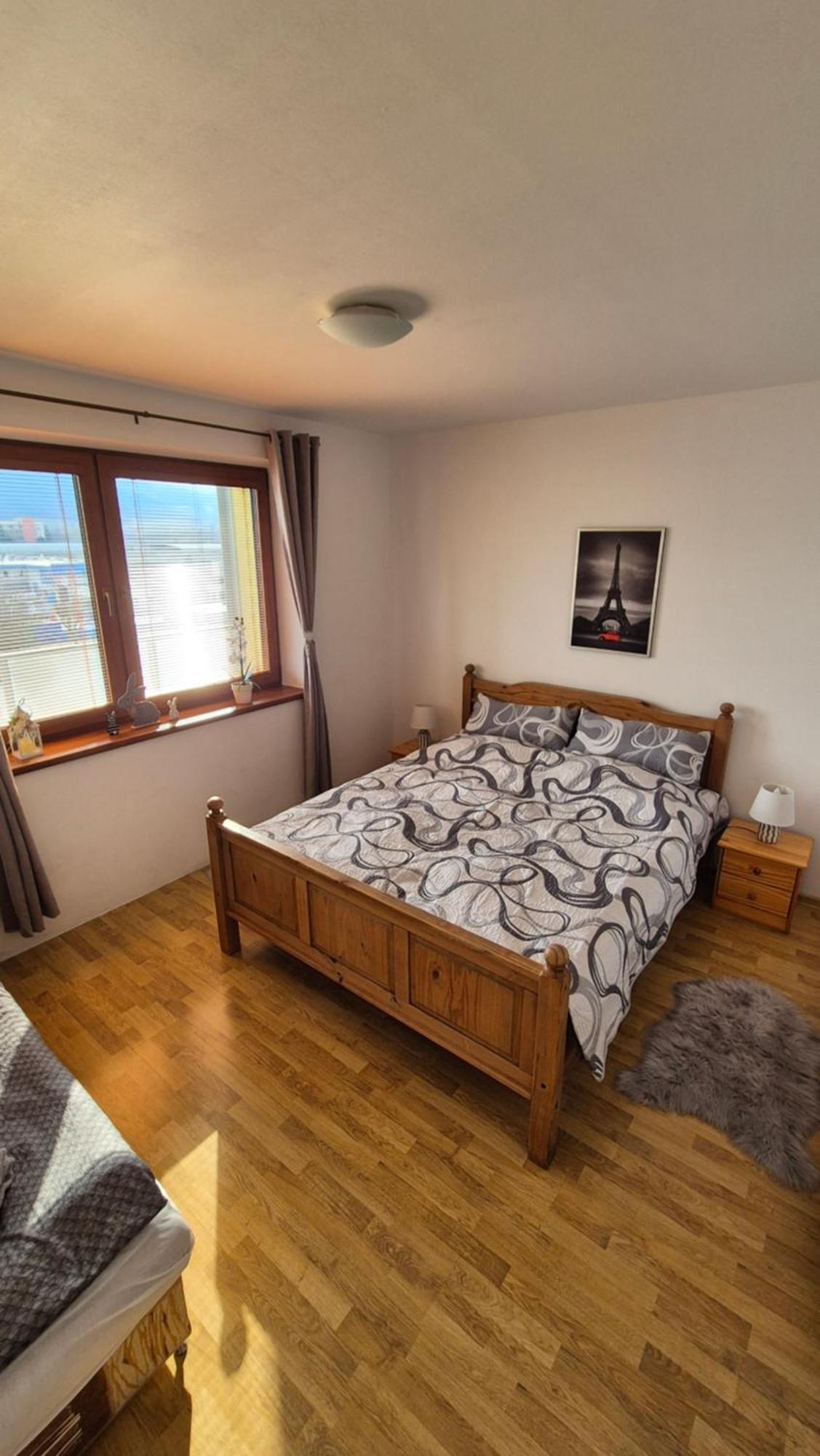 2 Room Apartment With Terrace 455, Apartmany Liptov Ліптовський Мікулаш Екстер'єр фото